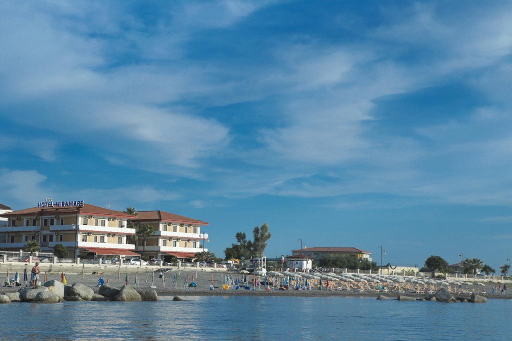 Hotel Miramare Ciro Marina Exterior photo